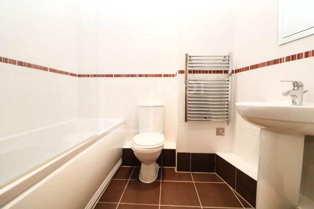 Additional property image - Victoria Mills 1, Salts Mill Road, BD17 7EE