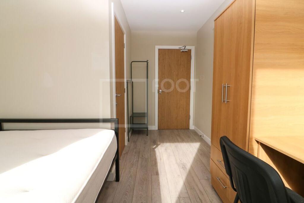 Additional image 5 of Colonnade House, Sunbridge Rd, Bradfod, BD1