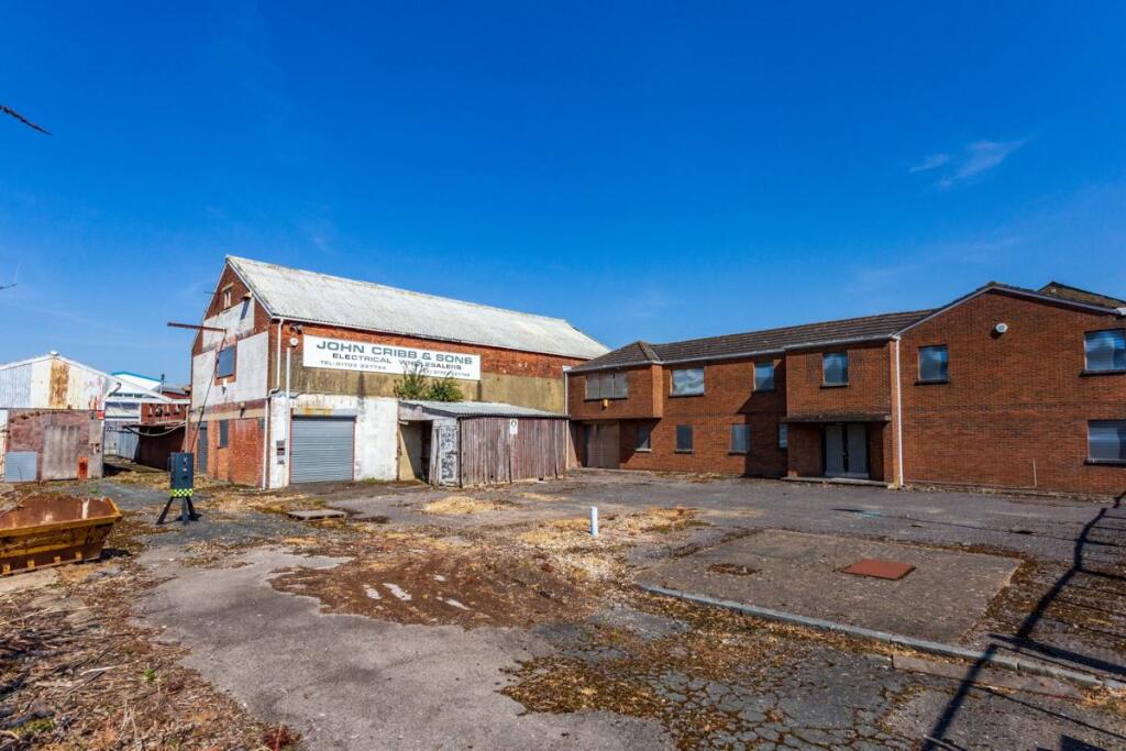 Main image of property: 20-25 Chapel Road, Southampton, South East, SO14 5GL