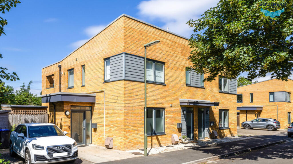 Main image of property: Abbey Walk, West Molesey, West Molesey, KT8 2JH