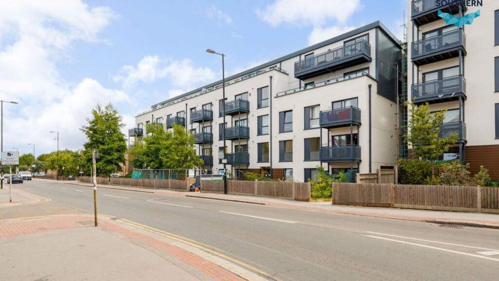 Main image of property: Hallam Court, 20 Whitehorse Road, Croydon, CR0 2JA