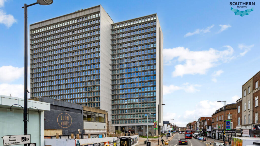 Main image of property: 233 High Street, Croydon, CR0 1FW