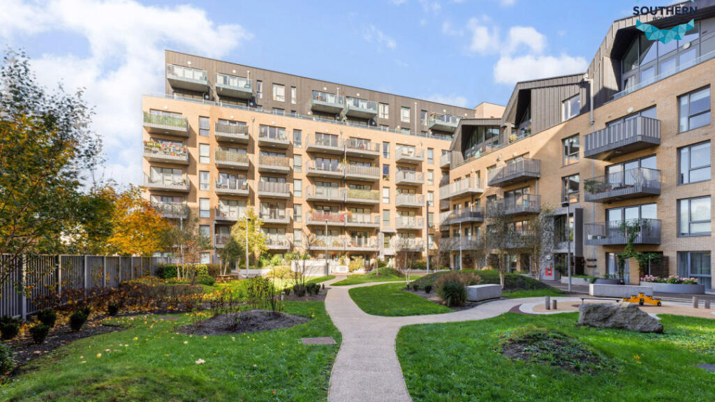 Main image of property: Flat 602 Metcalfe Court, E3 3XJ