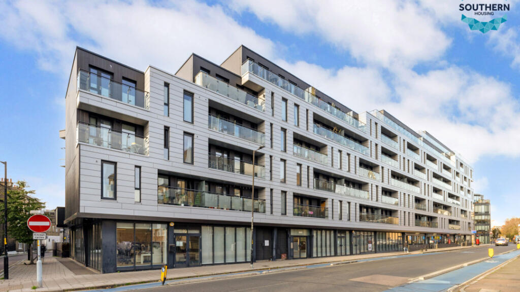 Main image of property: 140 Southwark Bridge Road, Borough, London, SE1 0DG