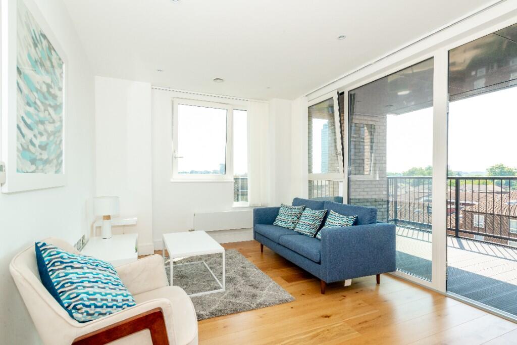 Main image of property: Gullivers Walk, London, SE8