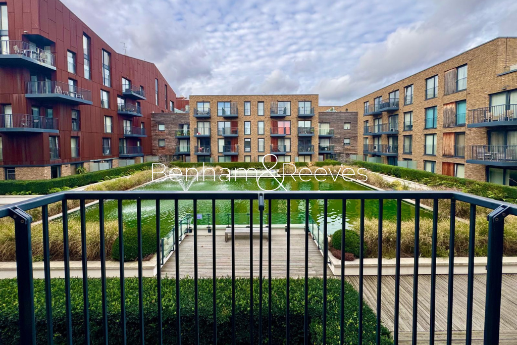 Main image of property: Marine Wharf, London, SE16