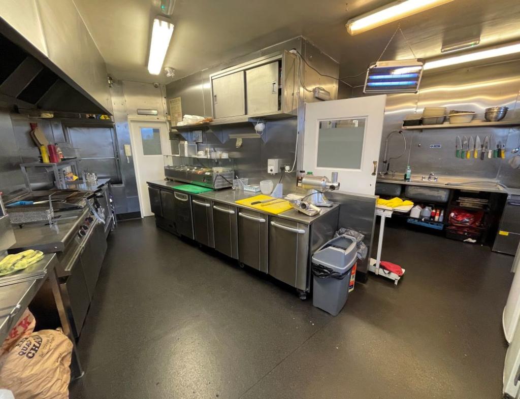 Commercial property for sale in Narborough Road, Leicester, LE3 0BQ, LE3