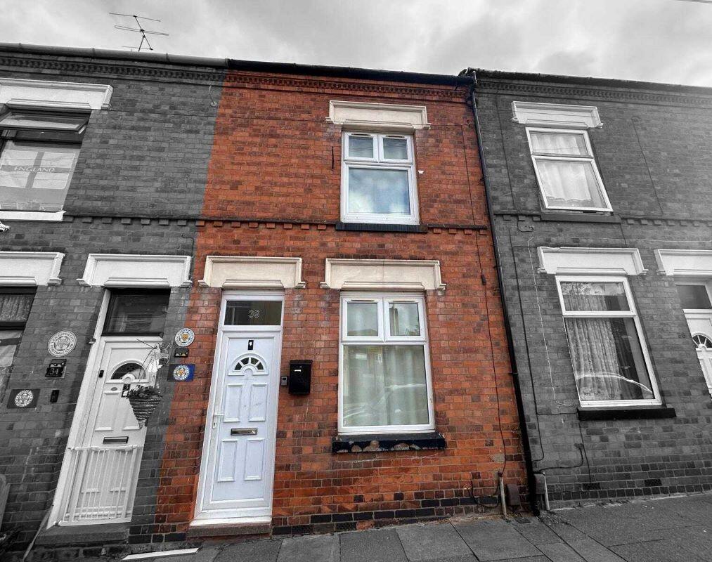 Main image of property: 36 Ingle Street, Newfoundpool, Leicester, LE3 9FS
