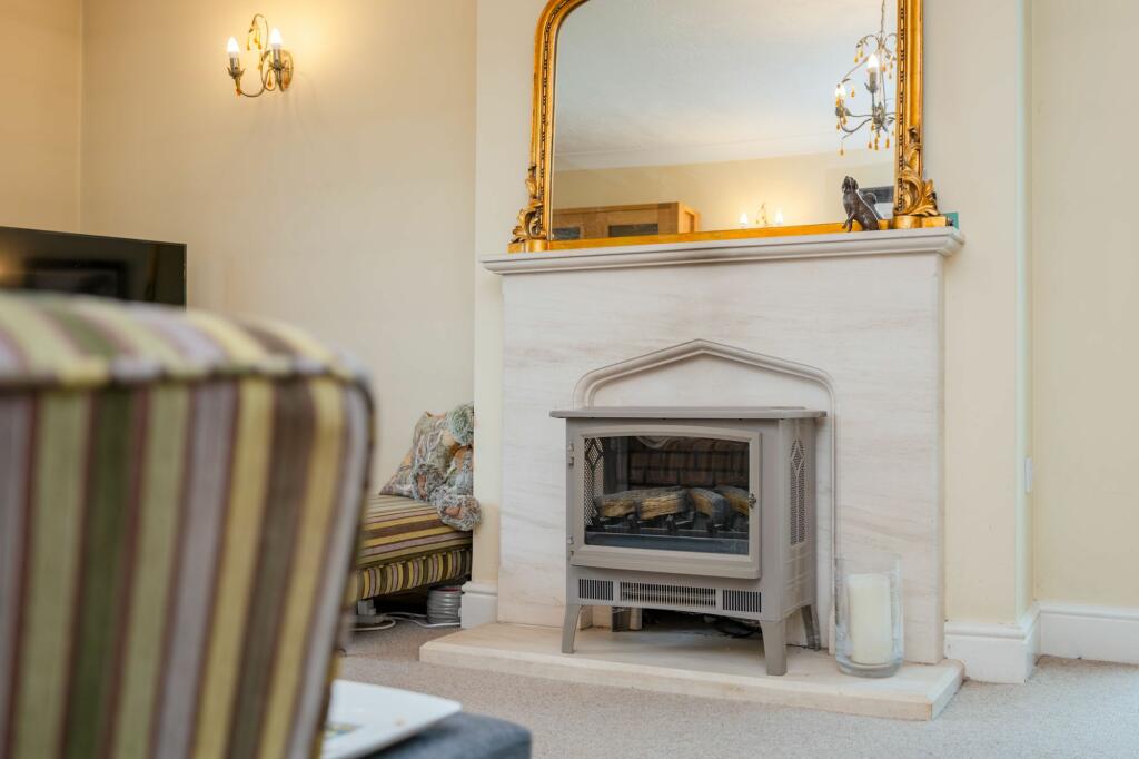 Additional property image - Ferring Lane, Ferring, BN12