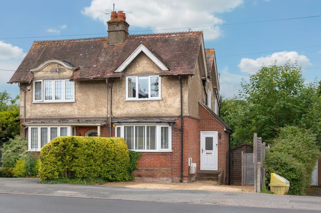 Main image of property: London Road, Pulborough, RH20