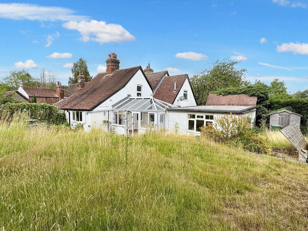 Main image of property: Crawley Road, Faygate, RH12