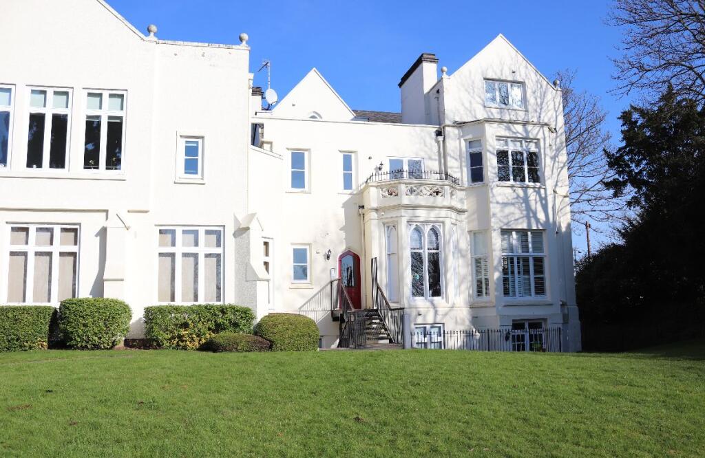 Main image of property: Wilhelmina Close, Leamington Spa