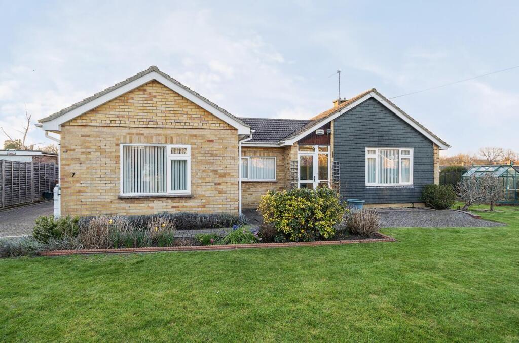 Main image of property: Hazel Avenue, Thame