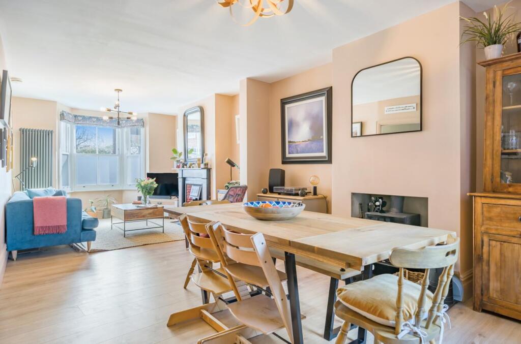 Main image of property: Thame, Oxfordshire