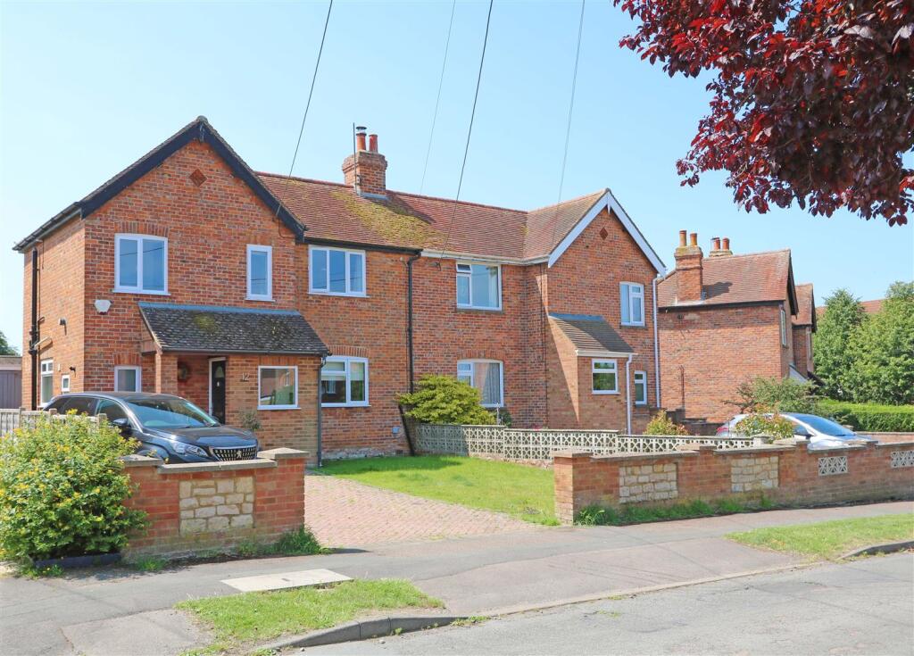 Main image of property: Hampden Avenue, Thame