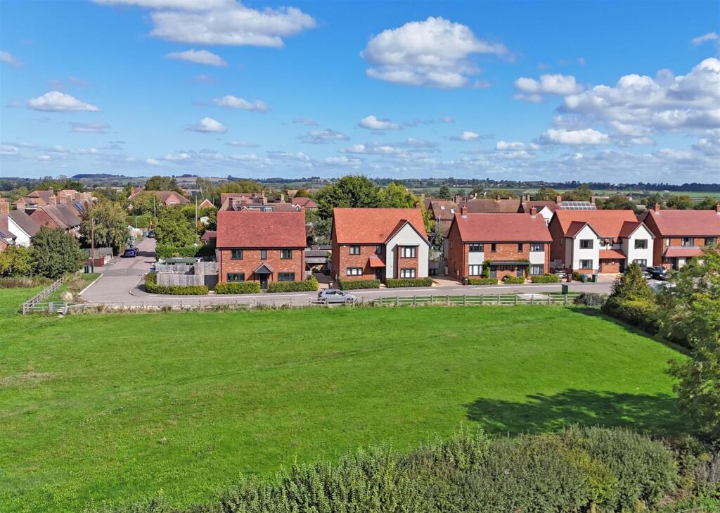 Main image of property: Stag Row, Shabbington