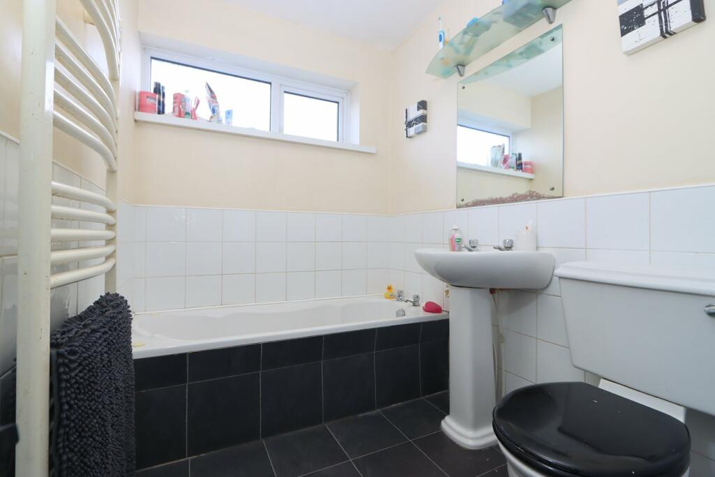 3 bedroom semidetached house for sale in Puxton Drive, Kidderminster, DY11