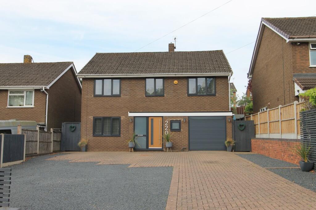 Main image of property: Hoo Road, Kidderminster, DY10
