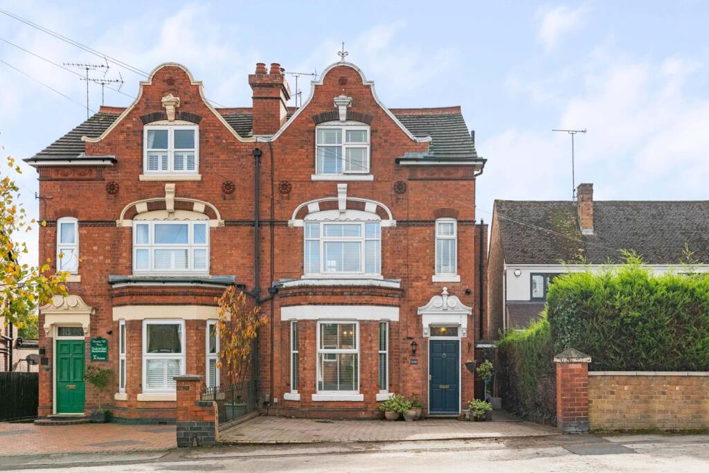 Main image of property: Bewdley Hill, Kidderminster, DY11