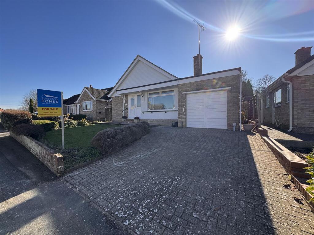 Main image of property: Canney Close, Chiseldon