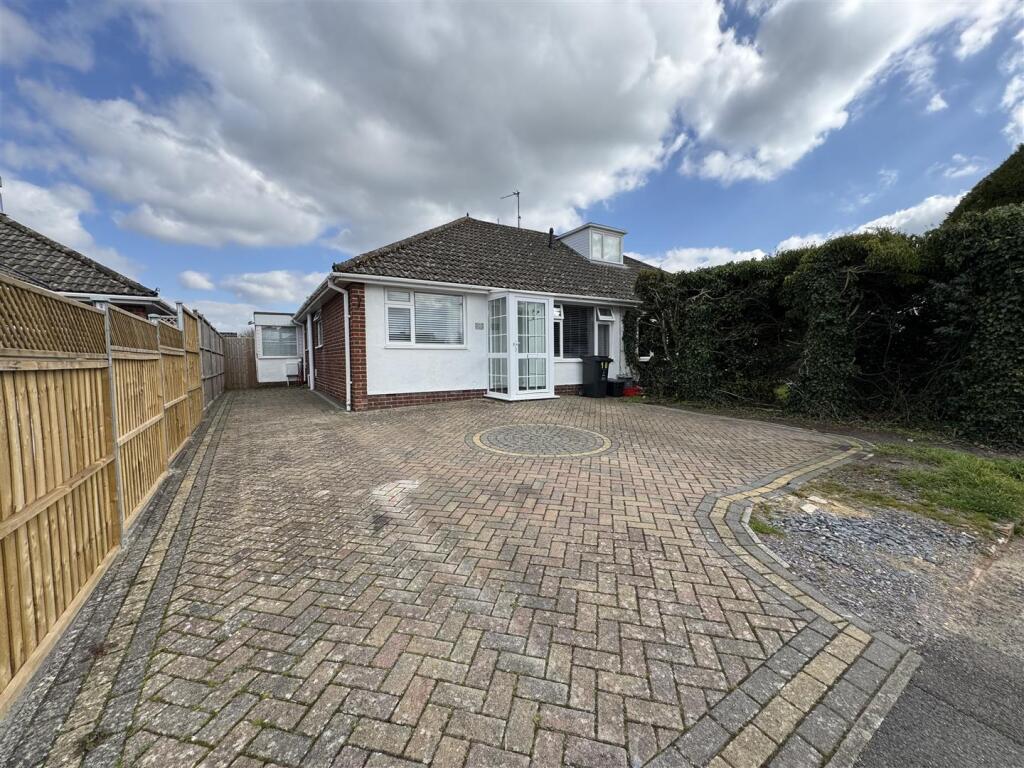Main image of property: Kellsboro Avenue, Wroughton
