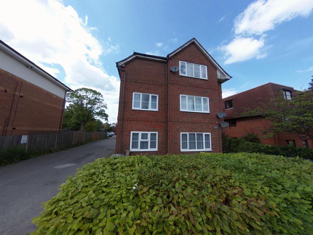 Main image of property: Albert Street, Fleet