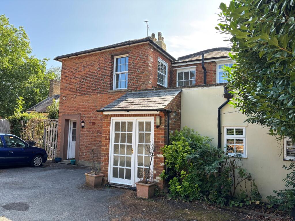 Main image of property: Englefield Lodge, Middle Hill, Egham, Surrey, TW20