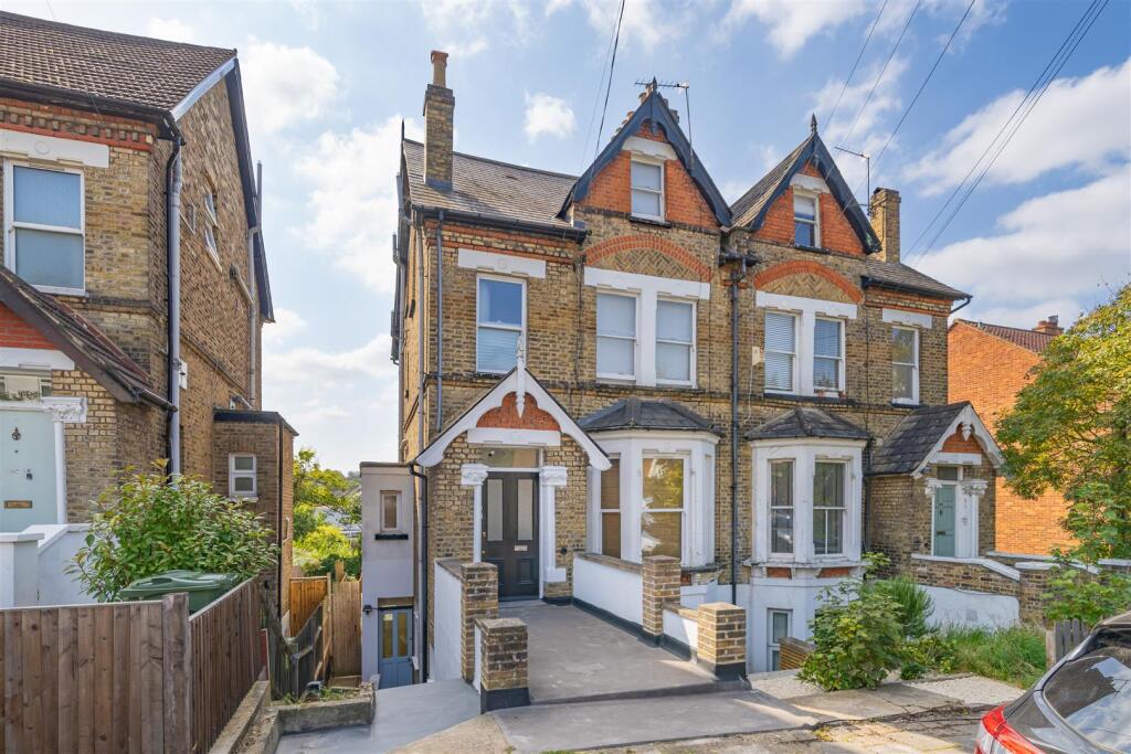 Main image of property: Auckland Hill, West Norwood, SE27