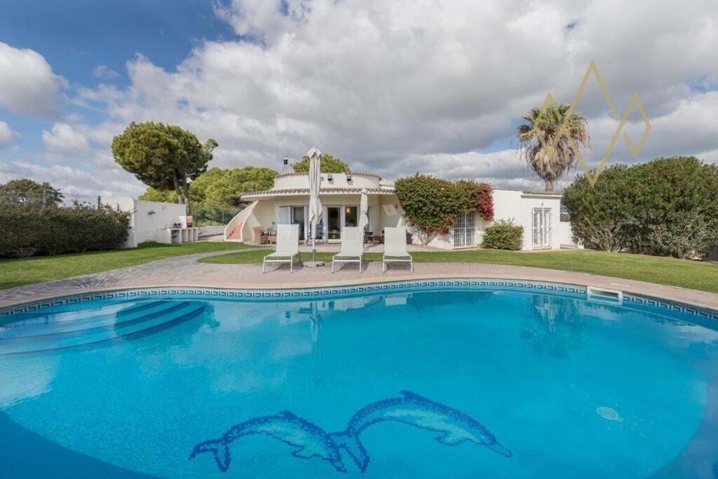 Main image of property: Algarve, Almancil