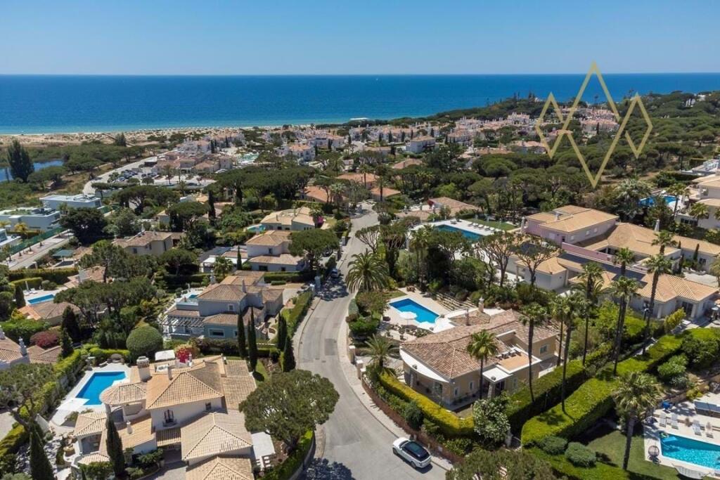 Main image of property: Algarve, Dunas Douradas