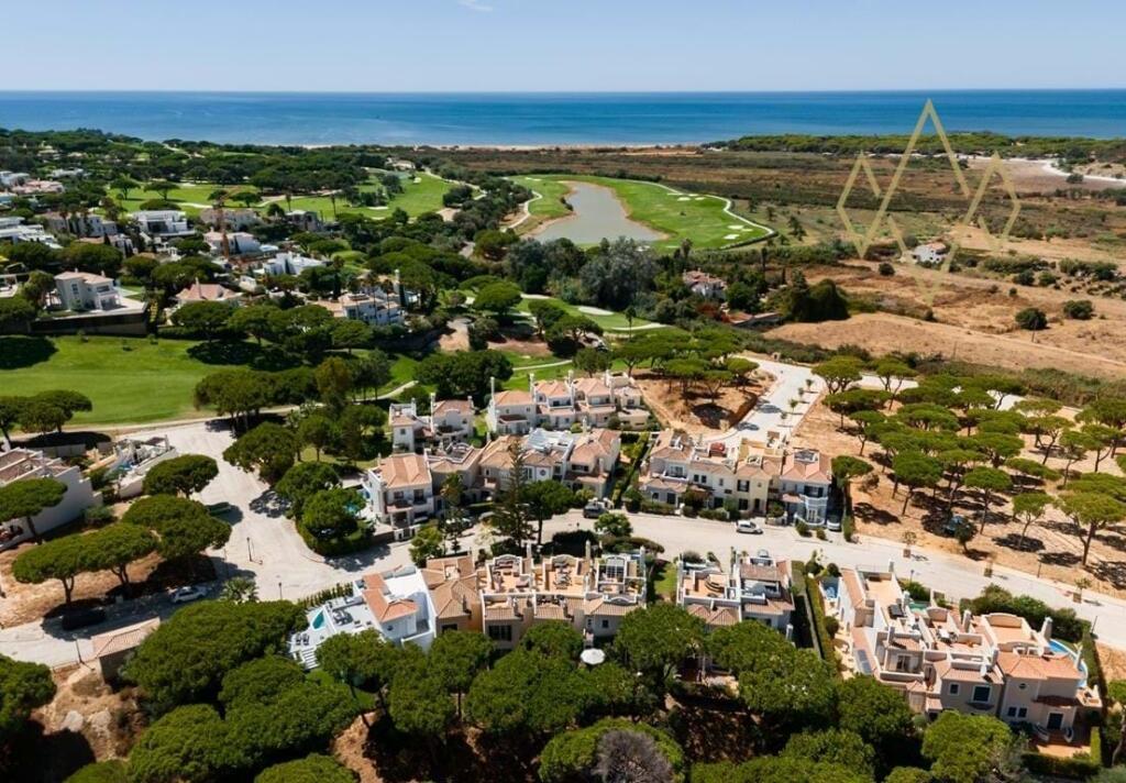 Main image of property: Algarve, Vale do Lobo