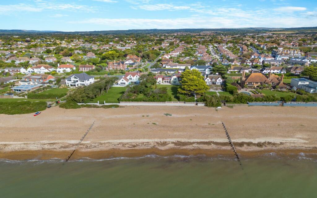 Additional property image - Seafield Road, East Preston, Littlehampton, West Sussex