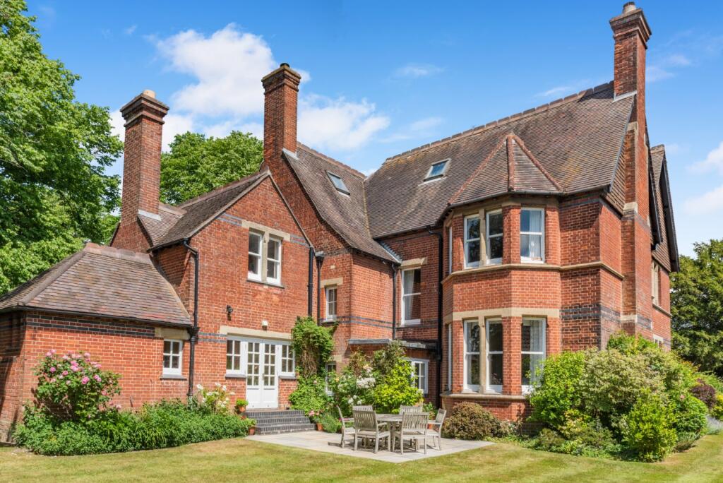 Main image of property: Whyke Road, Chichester, West Sussex