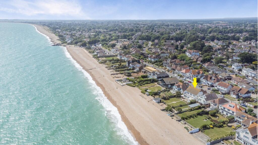 Main image of property: Aldwick Avenue, Aldwick, West Sussex
