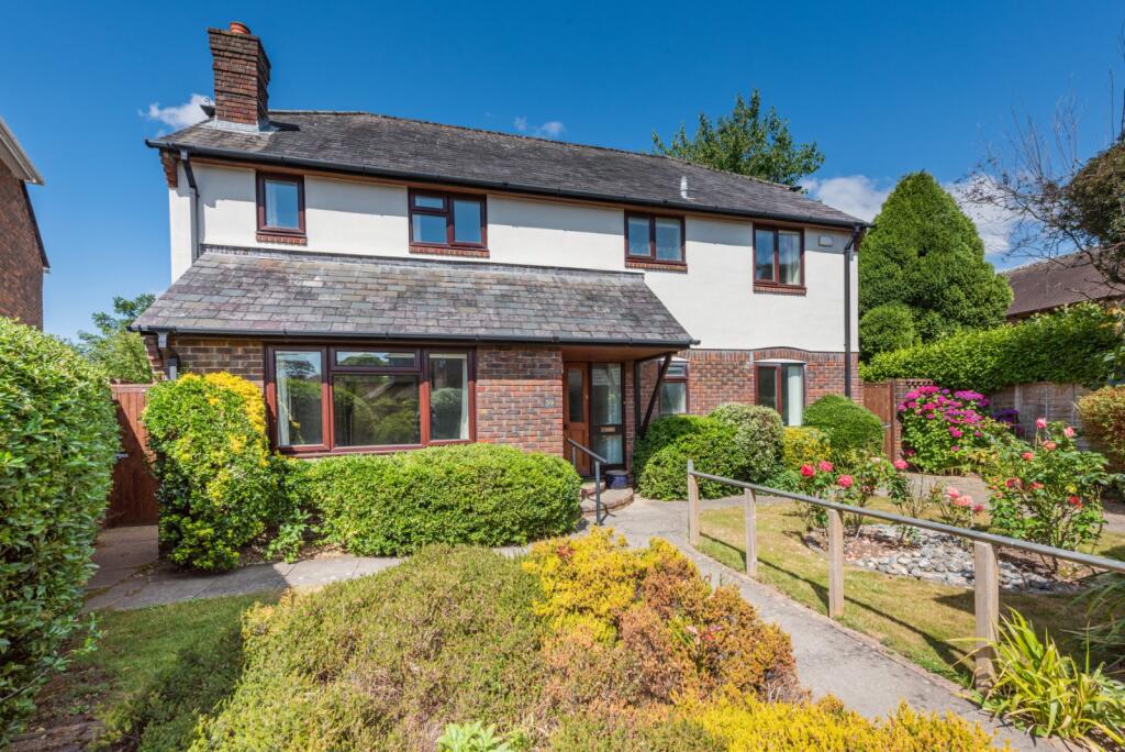 Main image of property: Plainwood Close, Chichester, West Sussex