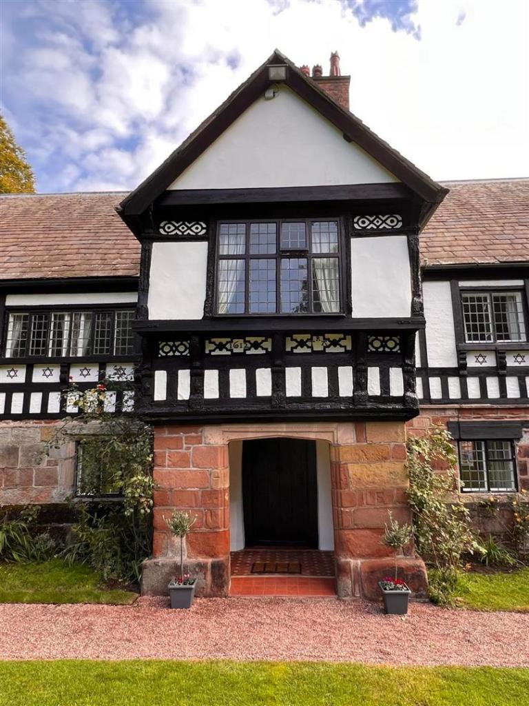 4 bedroom house for sale in Abbey Green Road, Leek, ST13