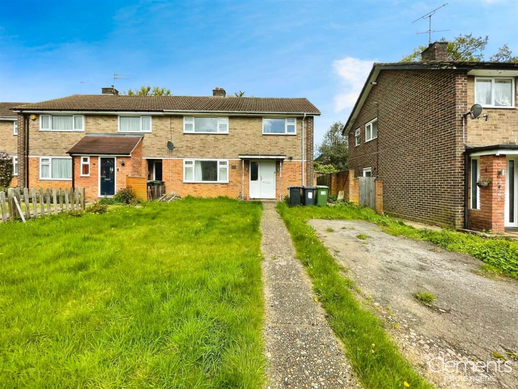 Main image of property: Gadebridge Road, Hemel Hempstead