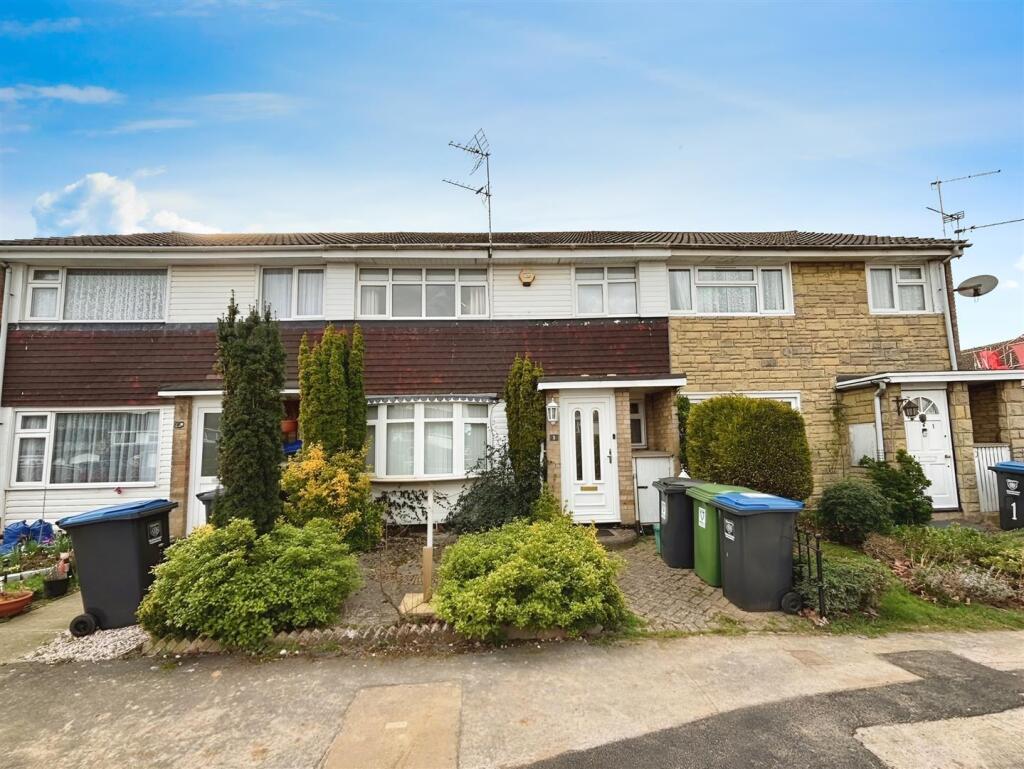 Main image of property: Thames Avenue, Hemel Hempstead