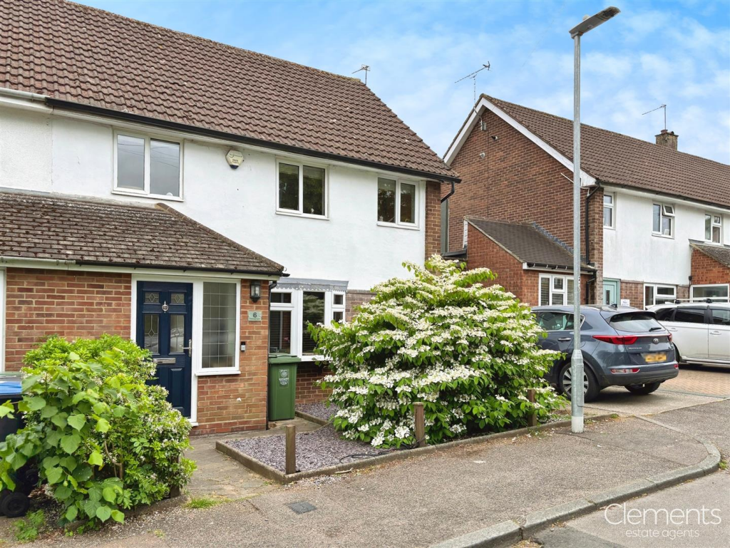 Main image of property: Polehanger Lane, Hemel Hempstead