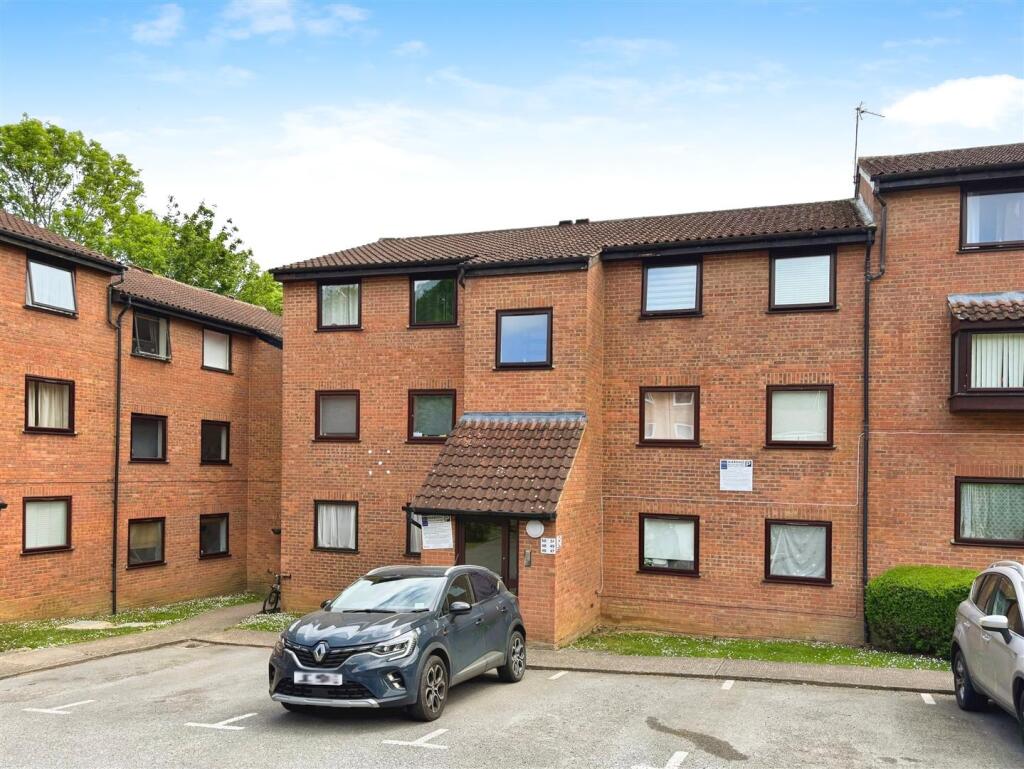 Main image of property: Valley Green, Hemel Hempstead