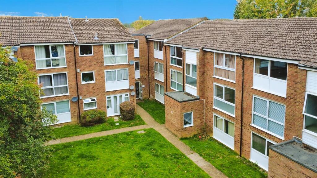 Main image of property: Epping Green, Hemel Hempstead