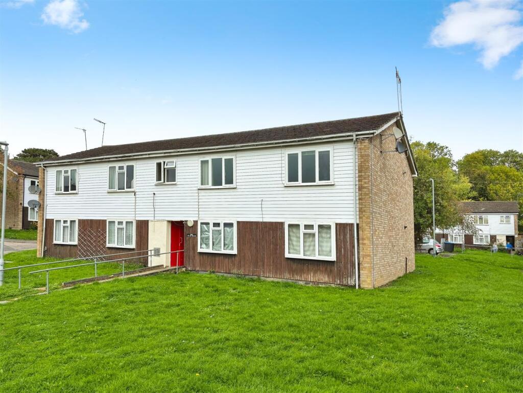 Main image of property: Downside, Hemel Hempstead