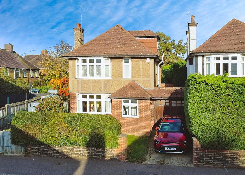 Main image of property: Risedale Road, Hemel Hempstead
