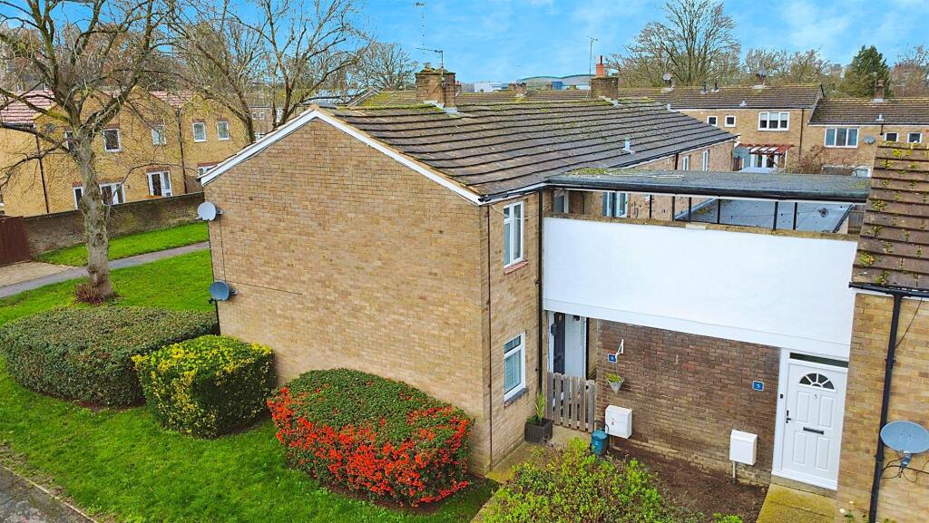 Main image of property: Leverstock Green, Hemel Hempstead HP2