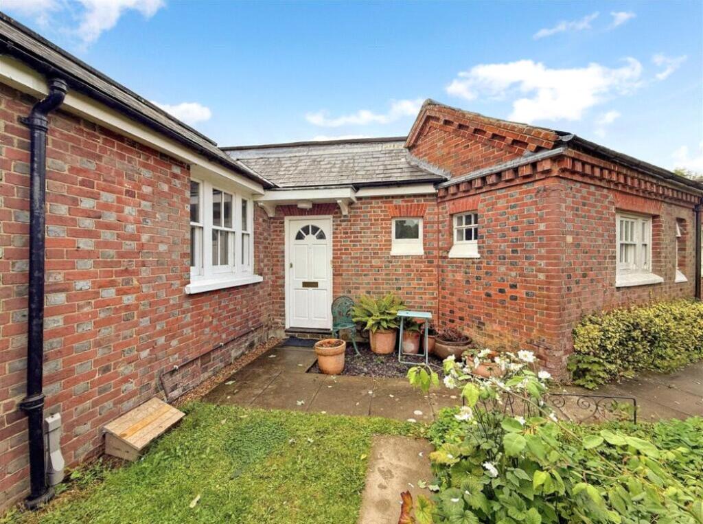 Main image of property: Chapelfields, Cuckfield