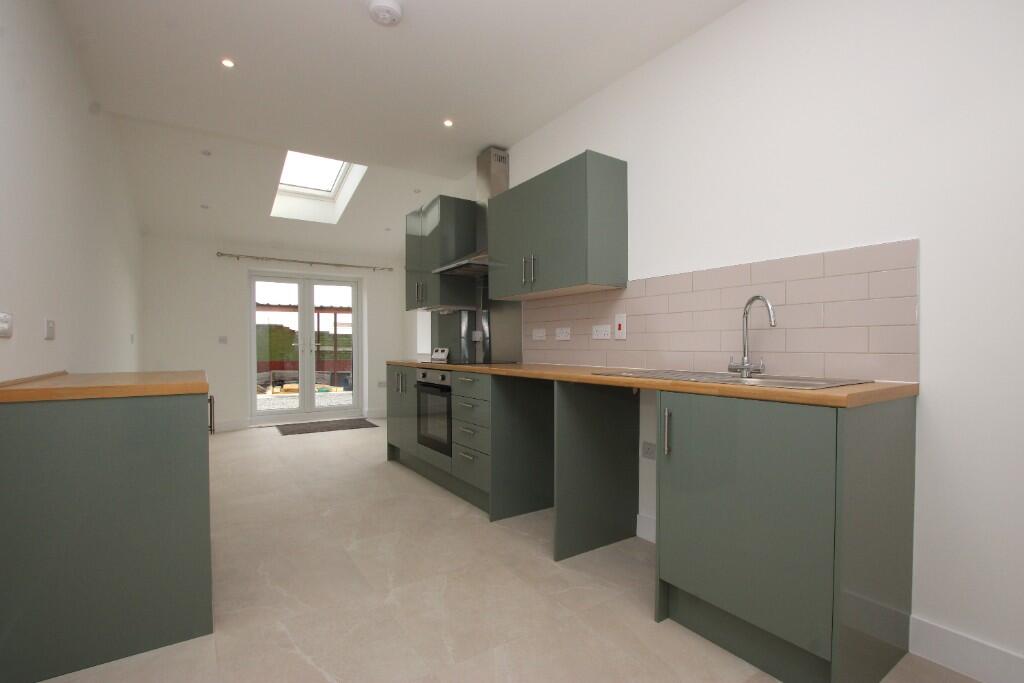 Main image of property: Wellington Street, Kettering, Northamptonshire, NN16