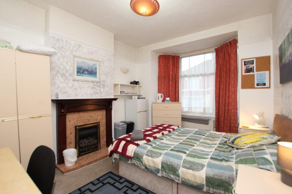 Main image of property: Mill Road, Kettering, Northamptonshire, NN16