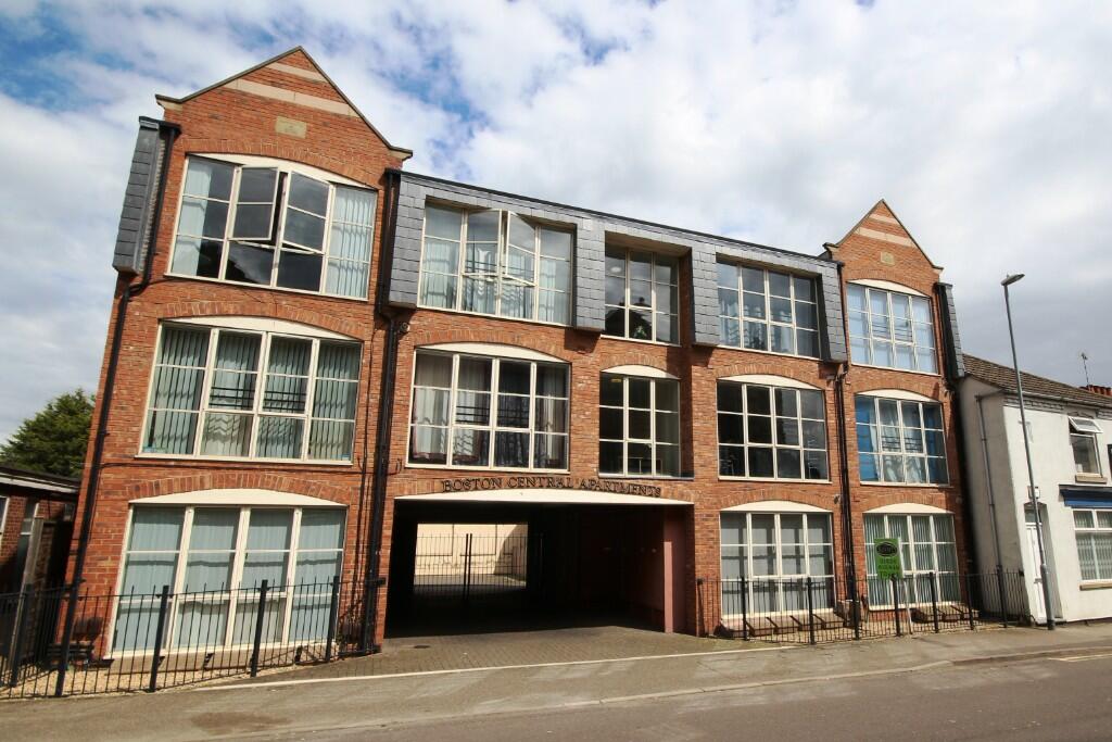 Main image of property: Bath Road, Kettering, Northamptonshire, NN16