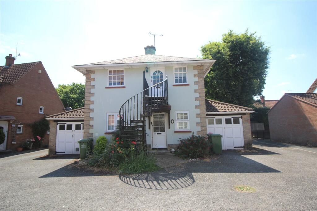 Main image of property: Durban Lane, Noak Bridge, SS15