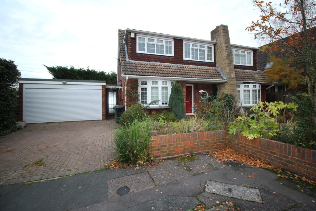 Main image of property: The Mullions, CM12